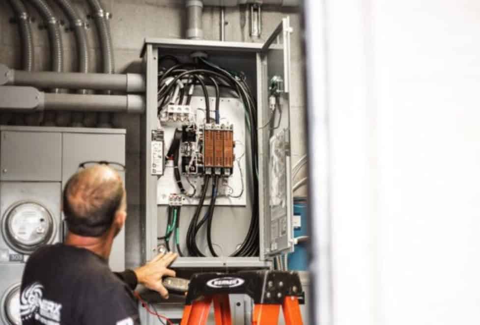 5 Ways to Make Sure Your Business Doesn’t Suffer in a Power Outage